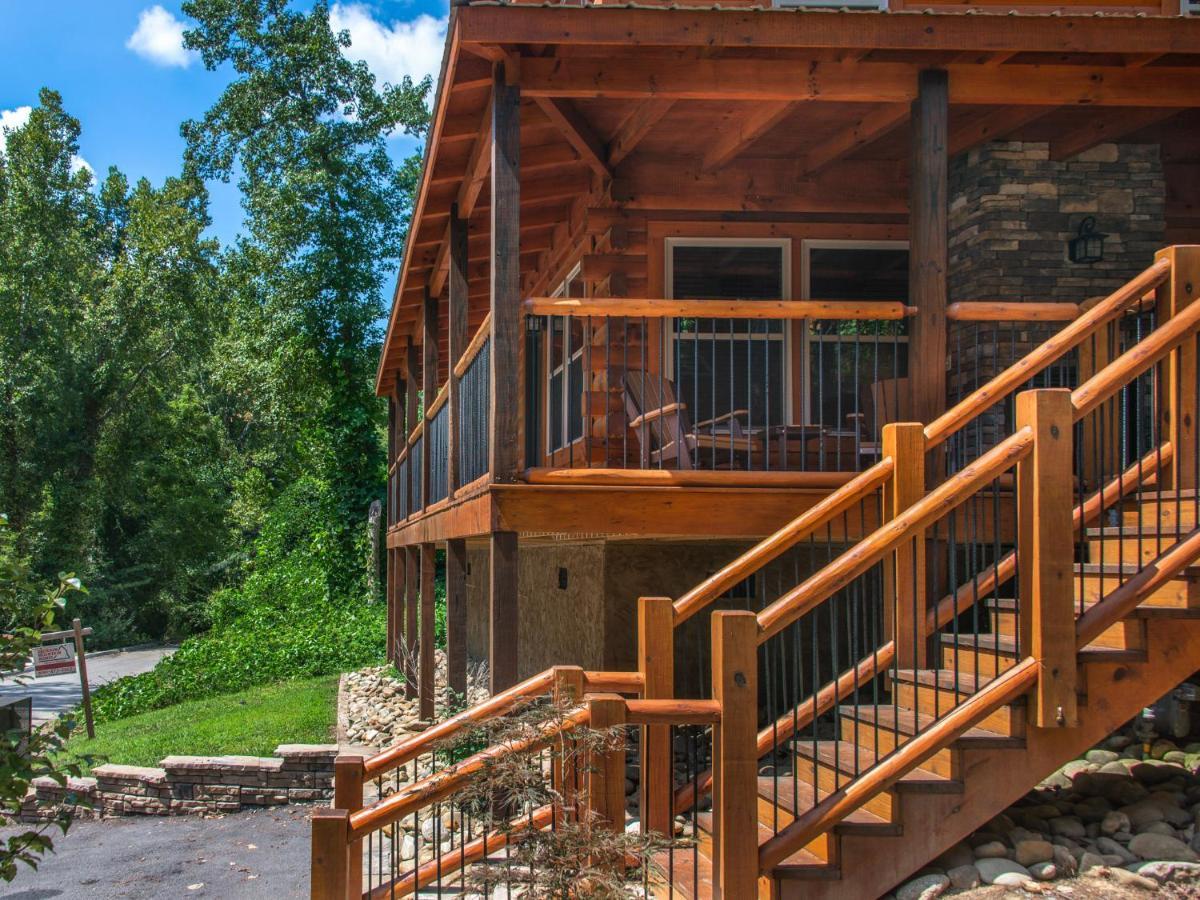 Woodland Escape, 3 Bedrooms, Hot Tub, Pool Access, WiFi, Sleeps 9 Pigeon Forge Buitenkant foto